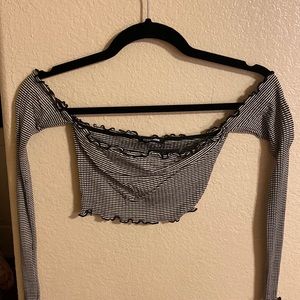 Fashion nova crop top